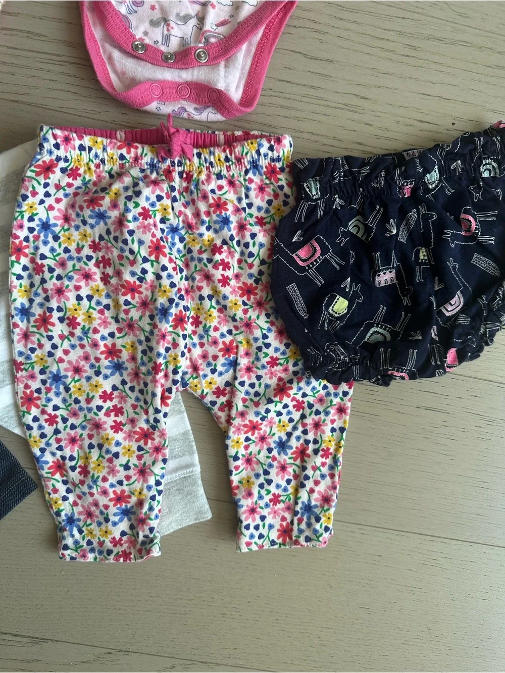 Quiltex Pink Coral Floral & Rainbow 6-Piece Baby Outfit Set